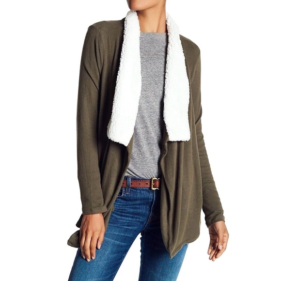 SUSINA Olive Green Faux Fur Trimmed Shawl Collar Draped Open Front Cardigan - Picture 2 of 12